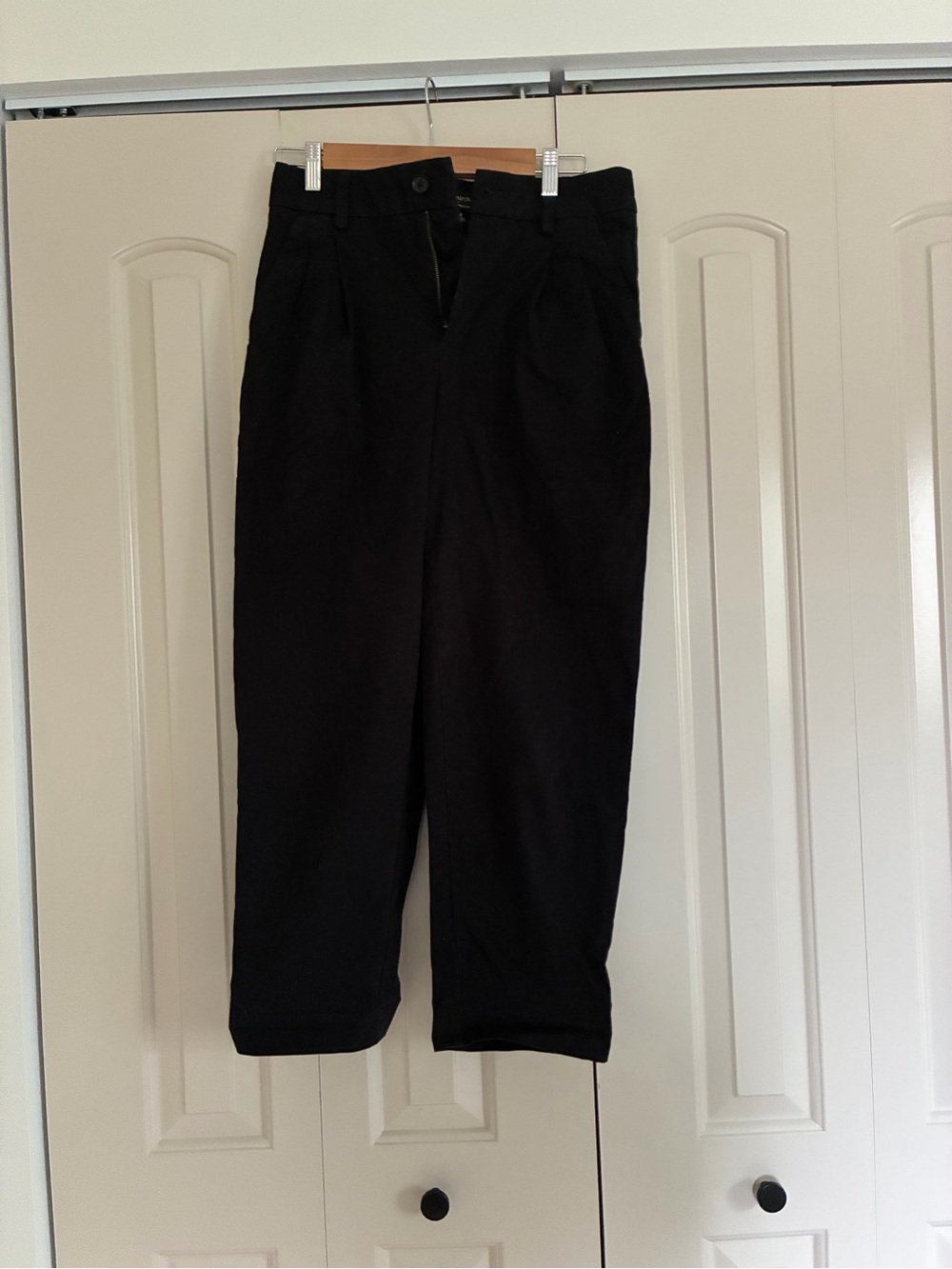 Banana Republic Black Pleated Chino Trousers
